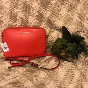 🔥BLACK FRIDAY SALE💥 🔥Sale New Michael Kors Sea Coral Crossbody